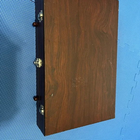 Gallery Studio Paint Pastels Colored Pencils Art Set 142 Pieces in Wooden Case - Picture 6 of 6